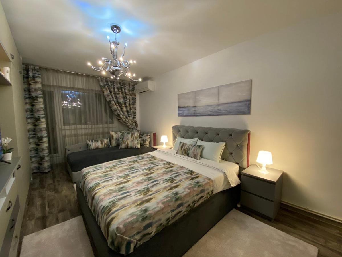 Eden Luxury Apartment Braila Bagian luar foto