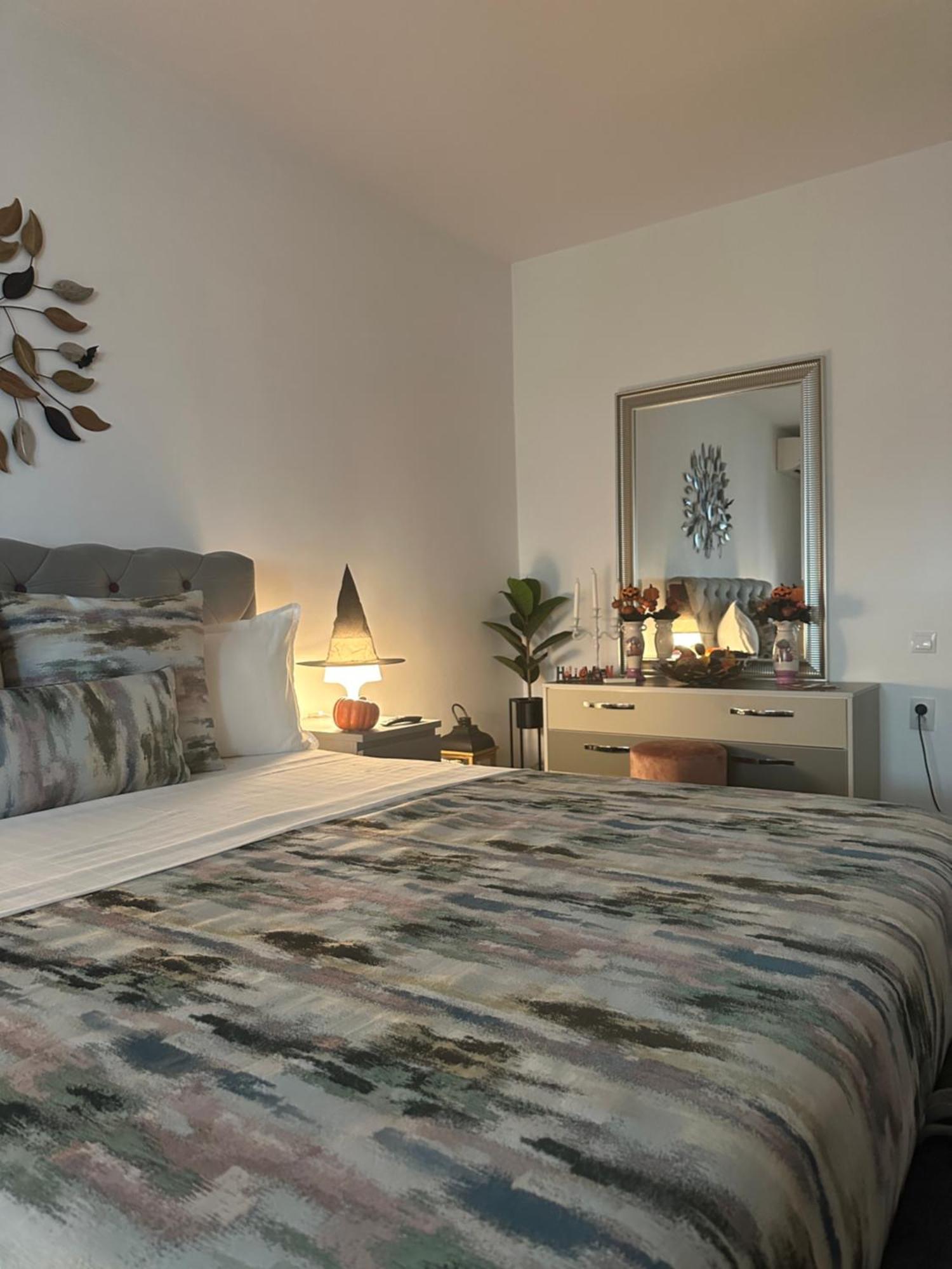Eden Luxury Apartment Braila Bagian luar foto